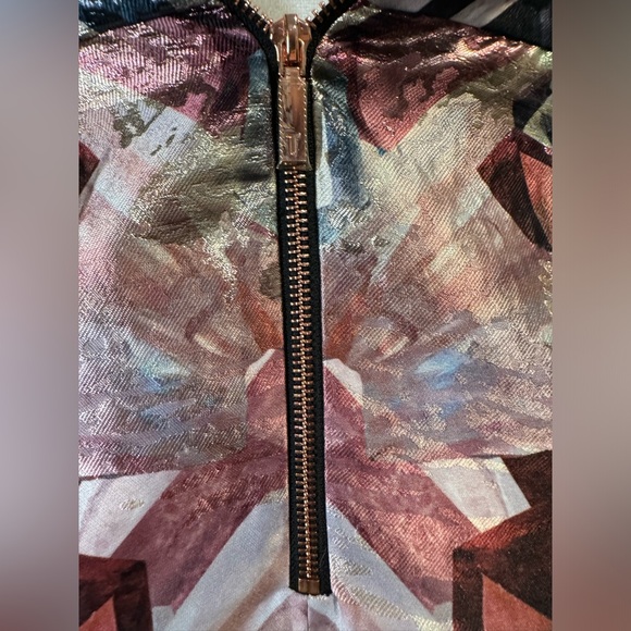 Ted Baker Metallic Tulip Dress Fitted Off-Shoulder sleeves, size 5 (US 10-12) - Picture 7 of 14